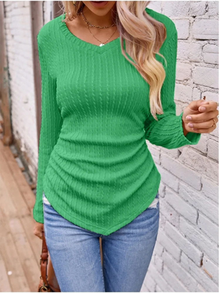Nova™ | Pull-over élégant à col en V