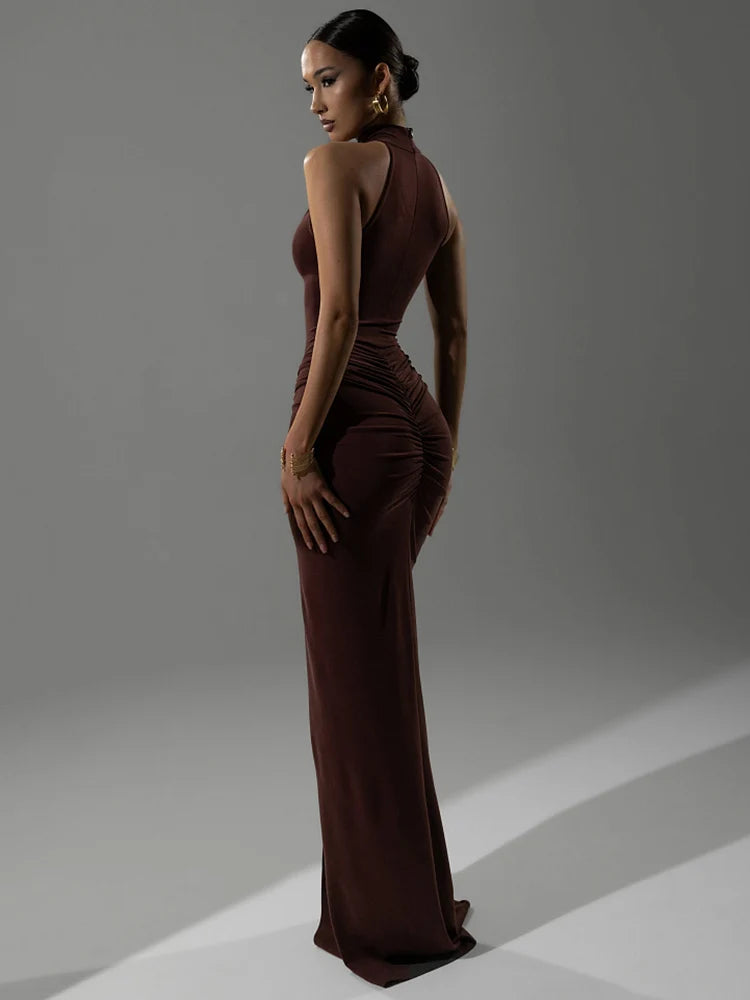 Dania | Robe Sculptante & Aura Puissante