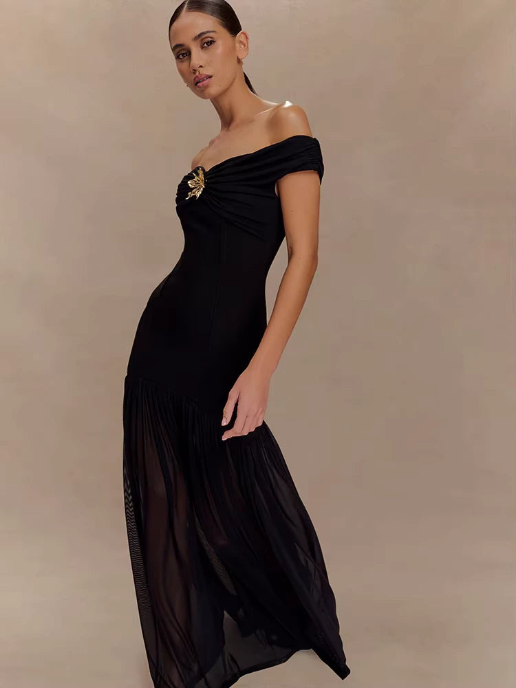 Selena | Robe Épaule Dénudée & Drapé Royal