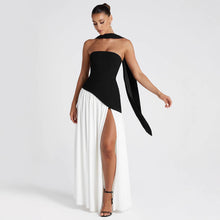 Leonie | Robe Drapée & Fente Audacieuse