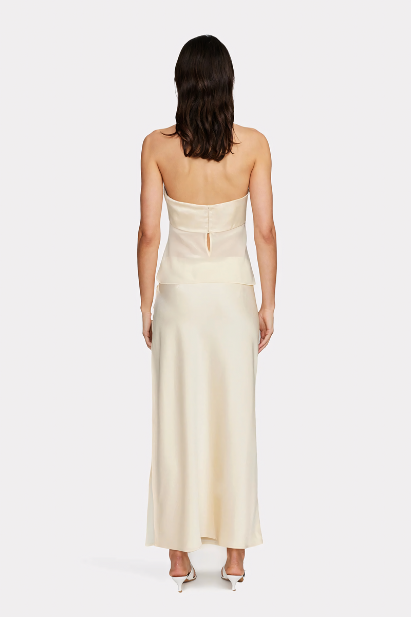 Nahia | Robe Épure & Transparence Sublime