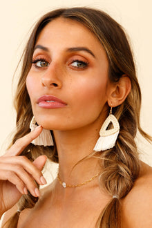 Boucles d'oreilles en paille tressée Koko Naturelles