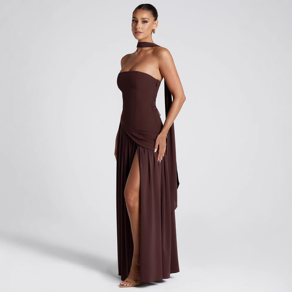 Leonie | Robe Drapée & Fente Audacieuse