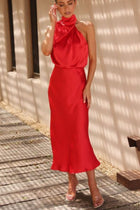 Isabella | Robe Satinée & Élégance Assurée
