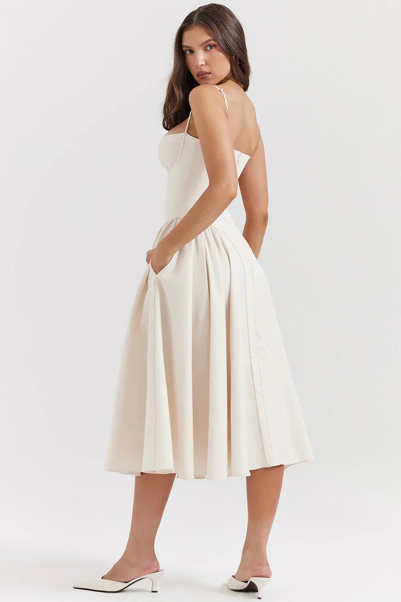 Sabine | Robe Corset Élégante à Fines Bretelles