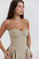 Sabine | Robe Corset Élégante à Fines Bretelles