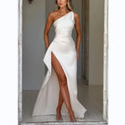 Delya | Robe Fendue Noire & Silhouette Sculptée